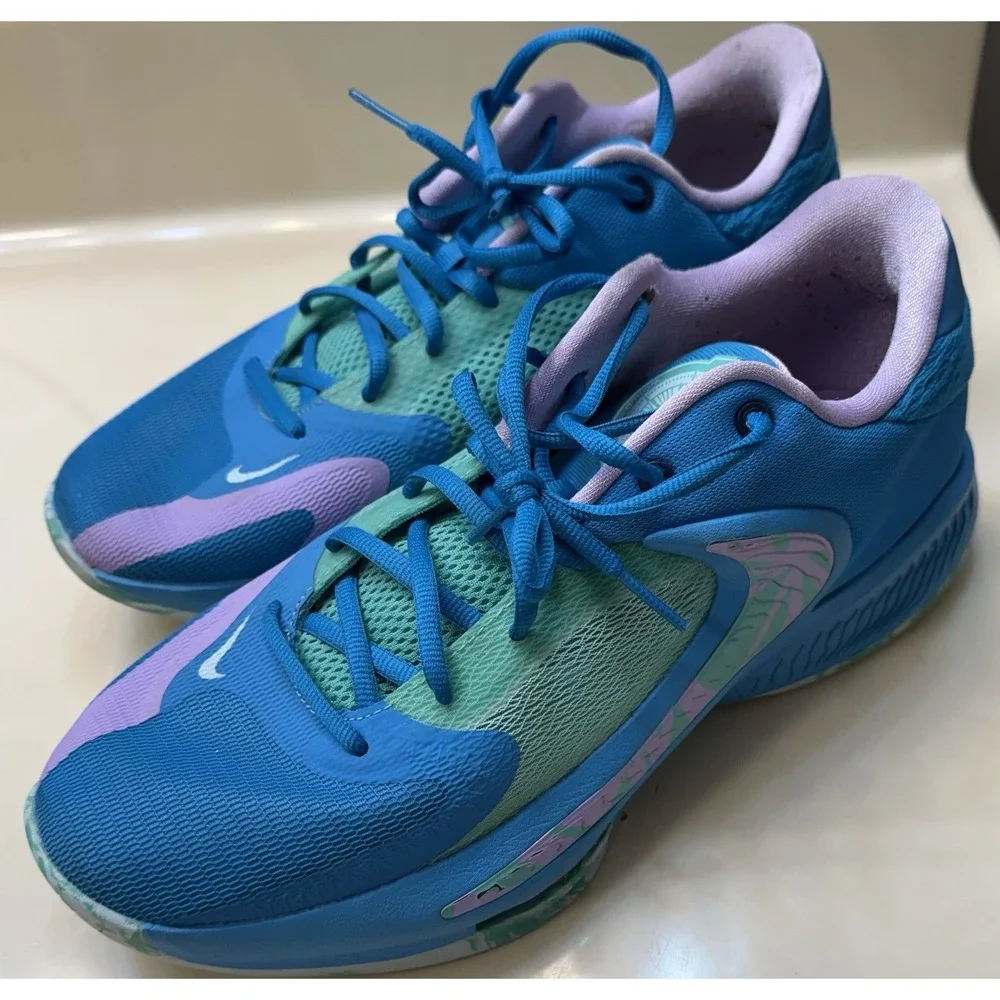 Nike zoom freak